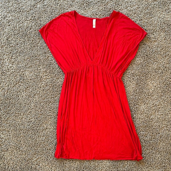 Victoria’s Secret coverup - Picture 1 of 2